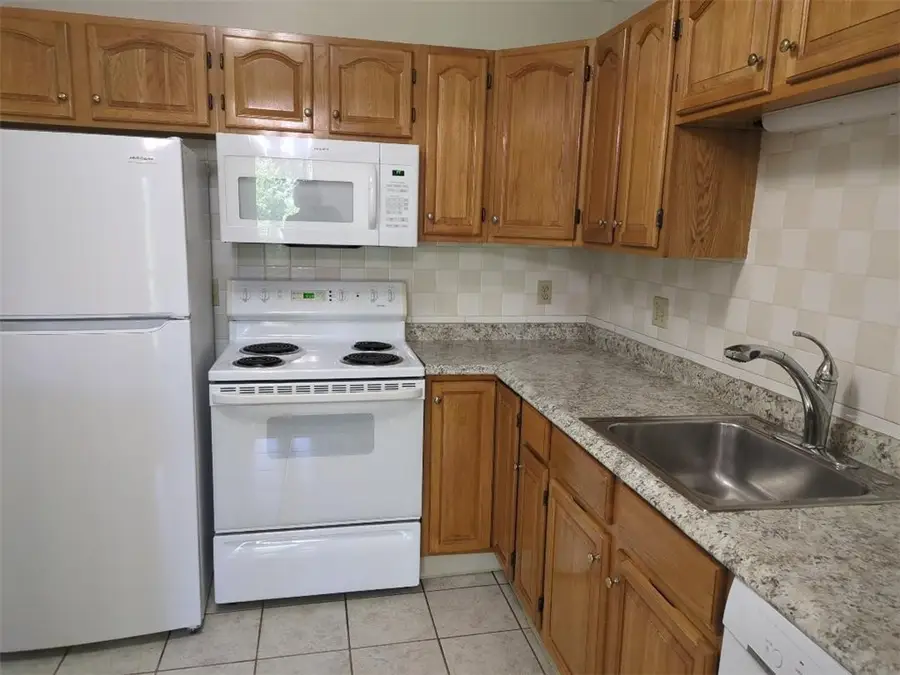 196 Old River Road #176, Lincoln, RI 02865 - #3
