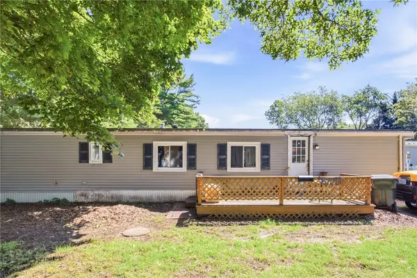 20 Krzak Road, North Kingstown, RI 02852