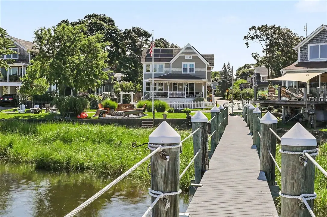 20 Edwin Street, Barrington, RI 02806 - #1