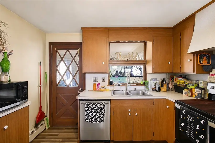 68 Ledge Street, Central Falls, RI 02863 - #3