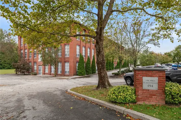 494 Woonasquatucket Avenue #101, North Providence, RI 02911