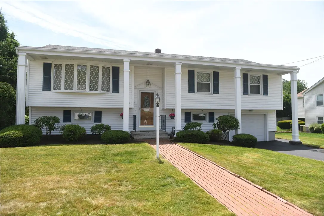 20 Bicentennial Way, North Providence, RI 02911 - #1
