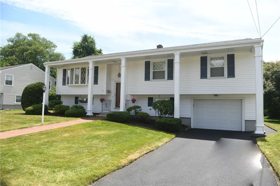 20 Bicentennial Way, North Providence, RI 02911 - #3