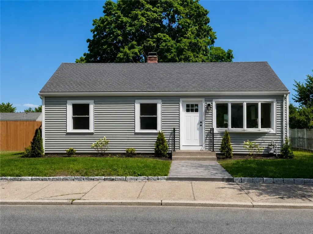 496 Beverage Hill Avenue, Pawtucket, RI 02961 - #1