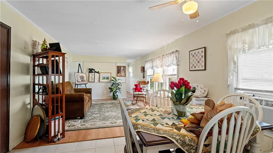 979 Toll Gate Road, Warwick, RI 02886 - #3