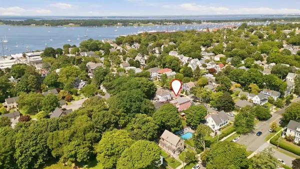 88 Burton Street, Bristol, RI 02809