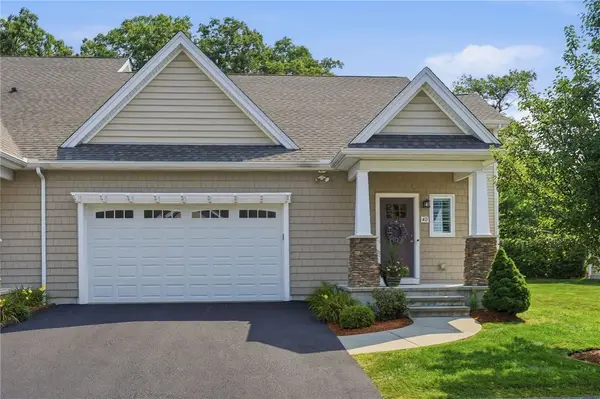 4 Justin Circle #D, Smithfield, RI 02917