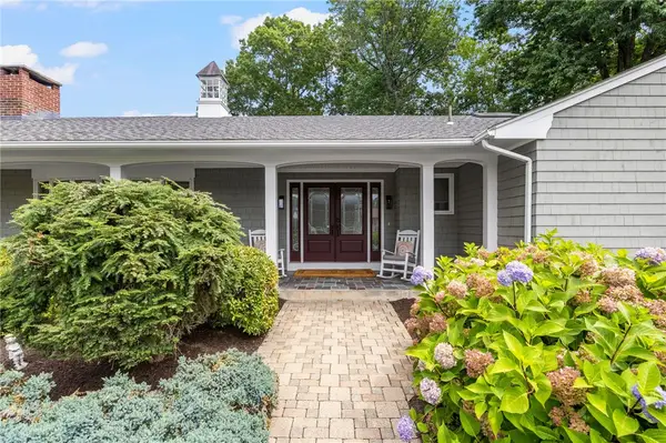 210 Wildflower Drive, Cranston, RI 02921