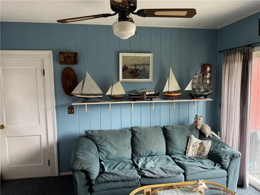 18 Leslie Road, Warwick, RI 02888 - #2