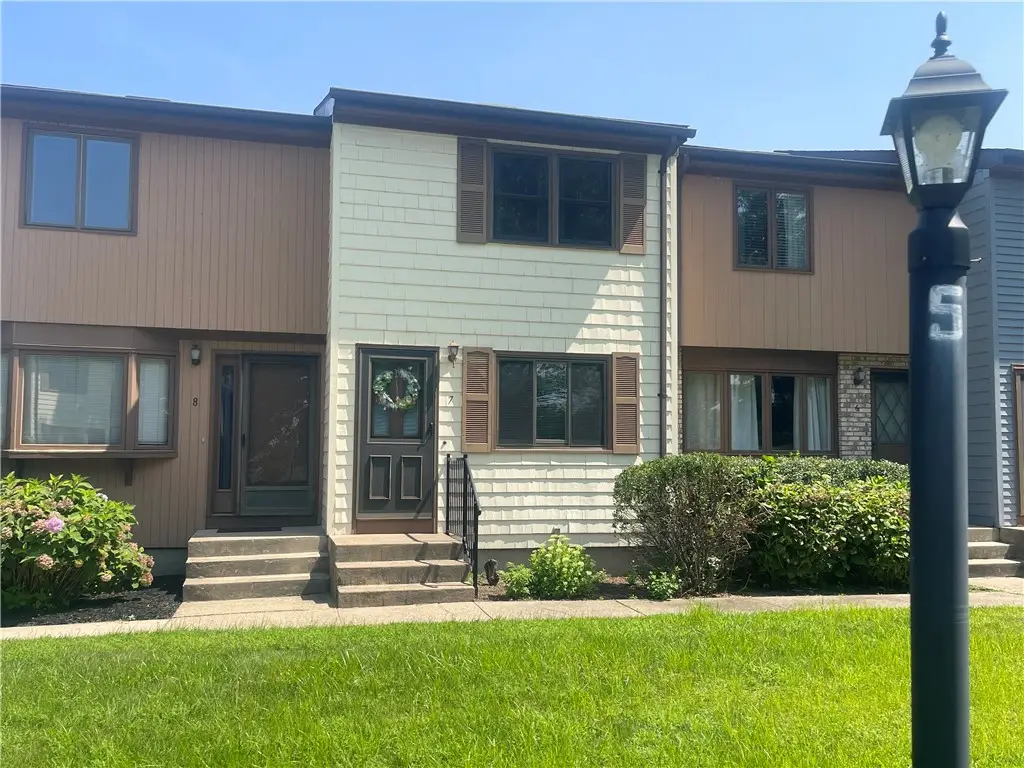 275 Grotto Avenue #7, Pawtucket, RI 02860 - #1