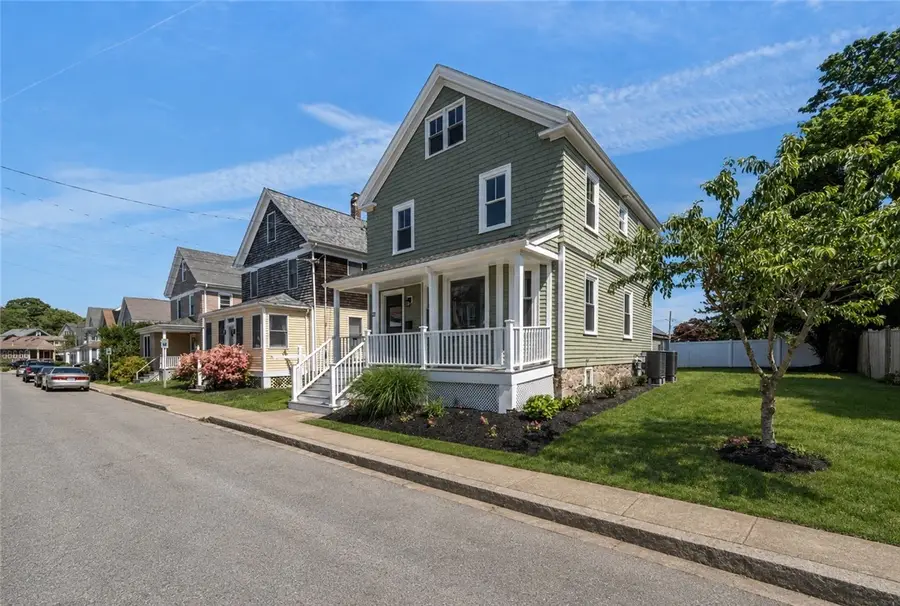 21 Russell Avenue, Newport, RI 02840 - #3