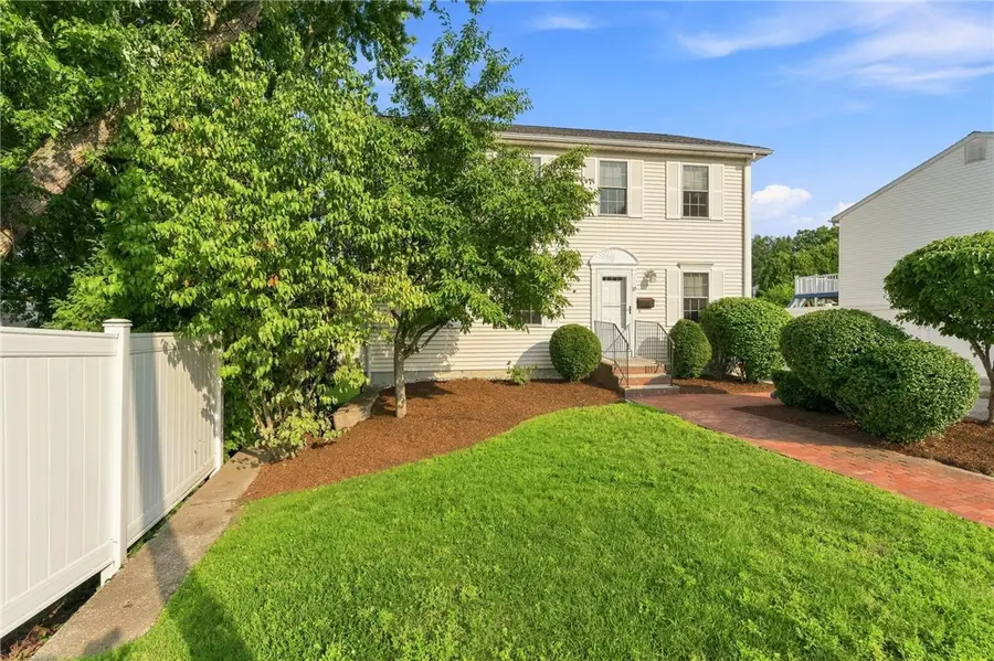 25 Plaza Street, Cranston, RI 02920 - #3