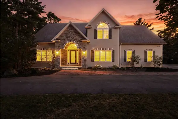 57 Club House Road, Coventry, RI 02816