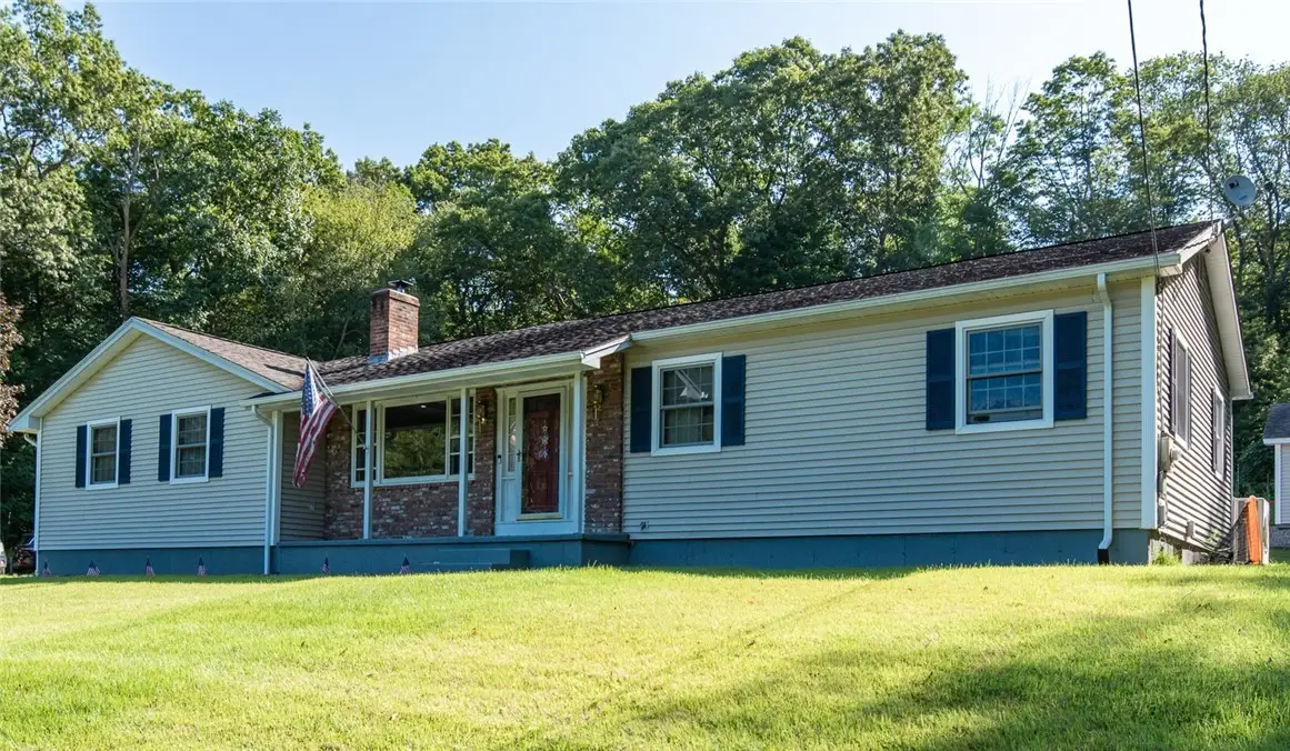 92 New Road, Moosup, CT 06354 - #1