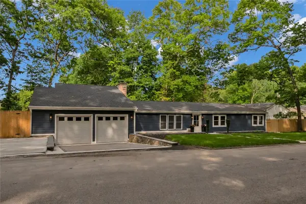 115 Hill Top Drive, Johnston, RI 02919
