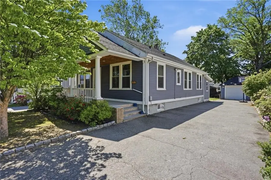 132 Roger Williams Avenue, Providence, RI 02907 - #2