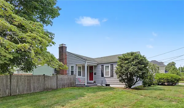 16 Edison Street, Warwick, RI 02889