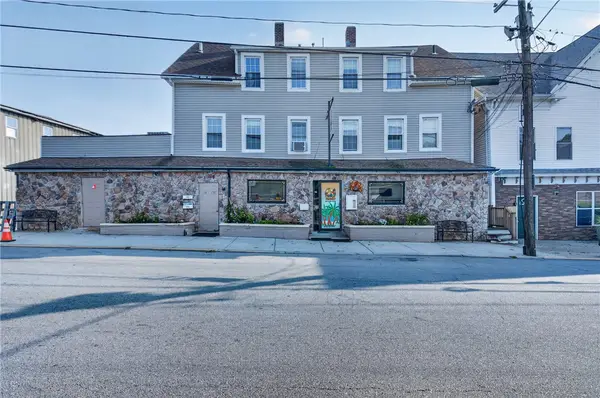 350 River Street, Woonsocket, RI 02895
