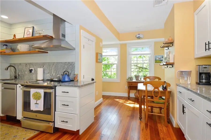 7 Bay View Avenue #B, Bristol, RI 02809 - #3