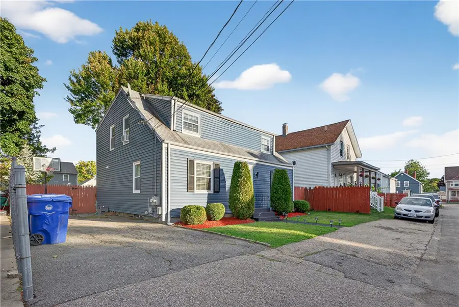 21 Rufus Street, Pawtucket, RI 02860 - #2