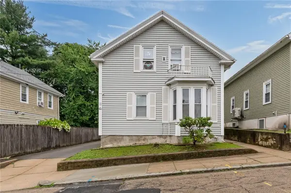 11 Eva Street, Providence, RI 02909