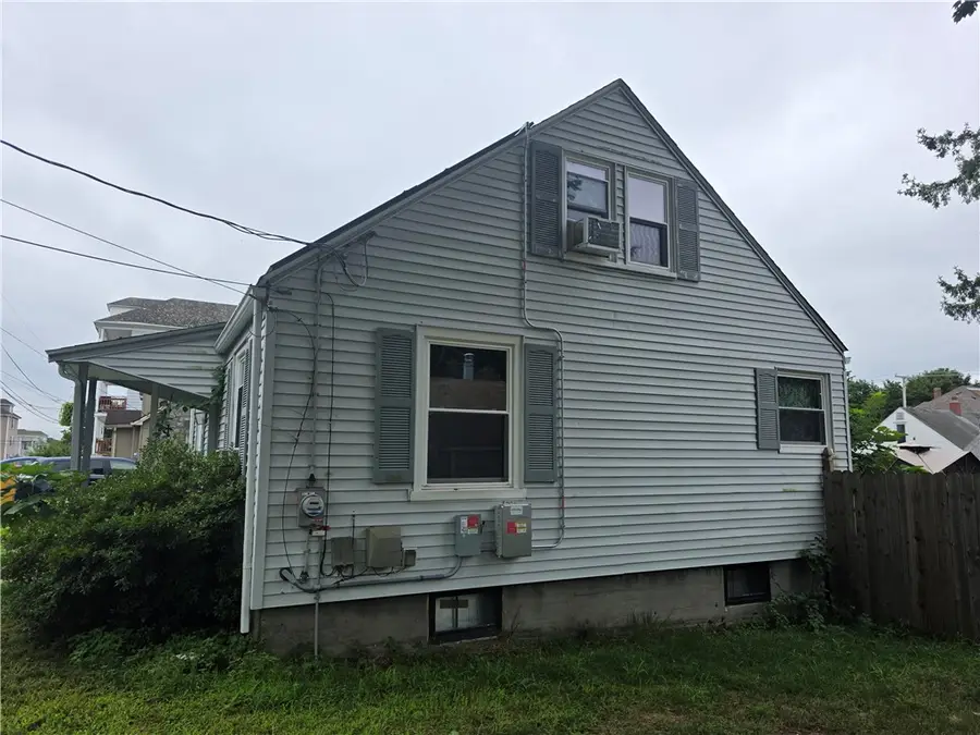 142 Rutland Street, Woonsocket, RI 02895 - #3