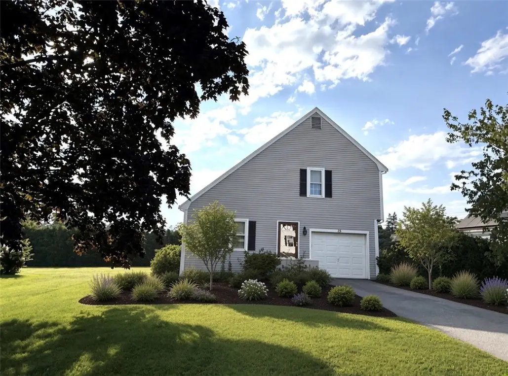 15 Statue Way, Portsmouth, RI 02871 - #1