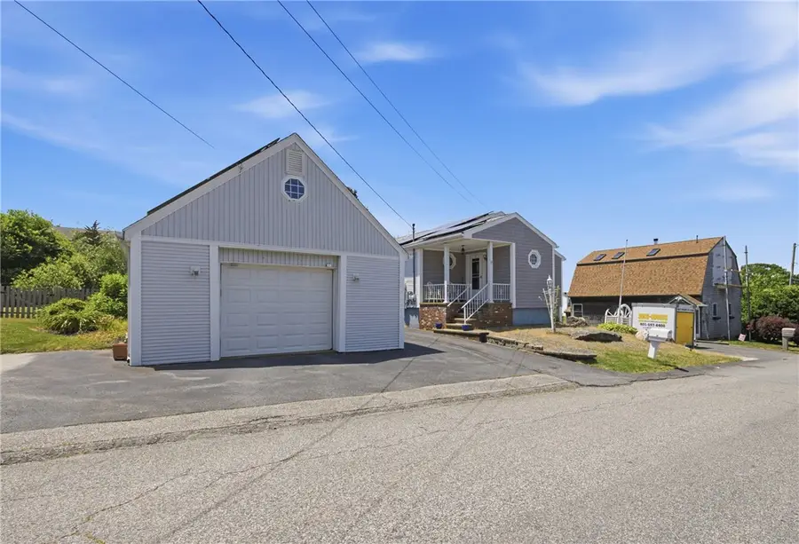 201 Randolph Avenue, Tiverton, RI 02878 - #3