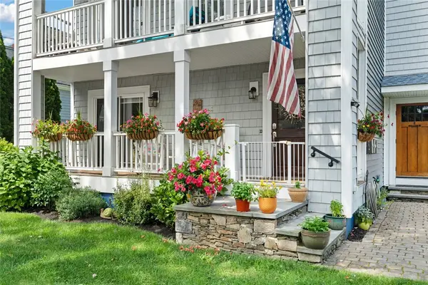 3 William Street #1, Bristol, RI 02809