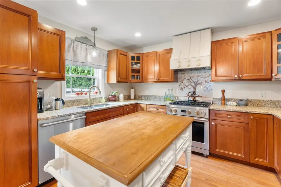 3 William Street #1, Bristol, RI 02809 - #3