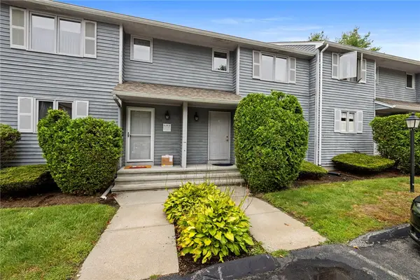 479 Providence Street #C2, Warwick, RI 02886