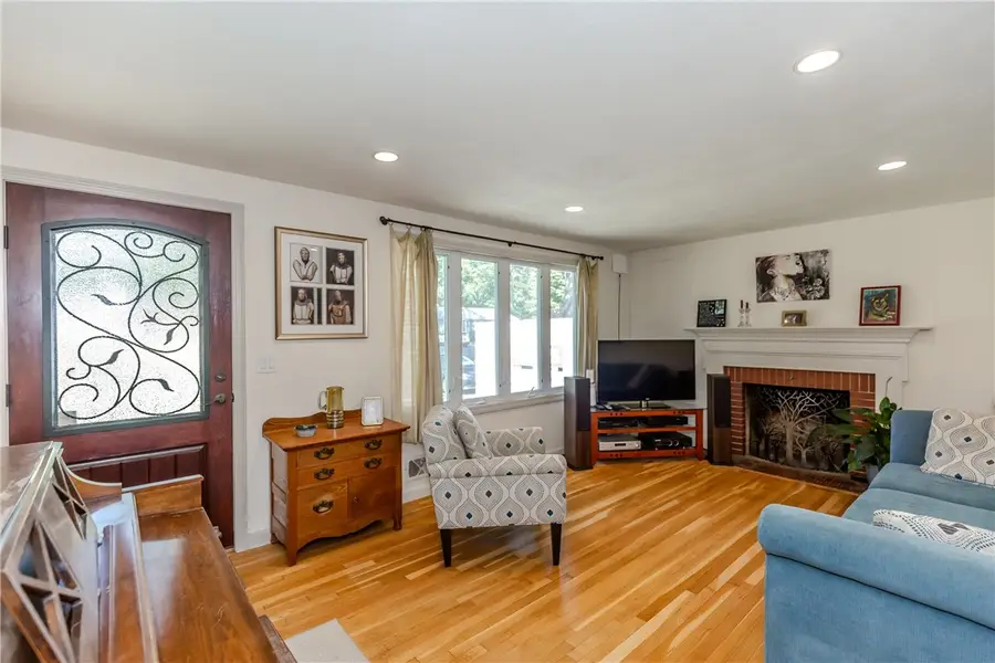 108 Elmwood Drive, North Kingstown, RI 02852 - #2