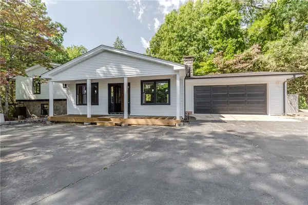 381 Angell Road, Lincoln, RI 02865