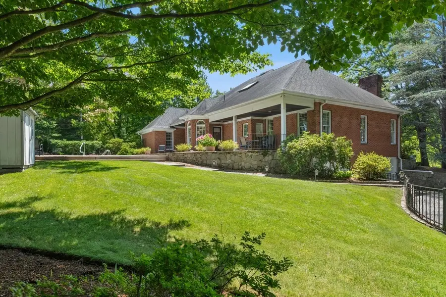 1 Mulberry Court, East Greenwich, RI 02818 - #3