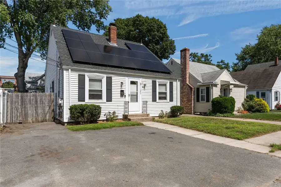 39 Wollaston Street, Cranston, RI 02910 - #2