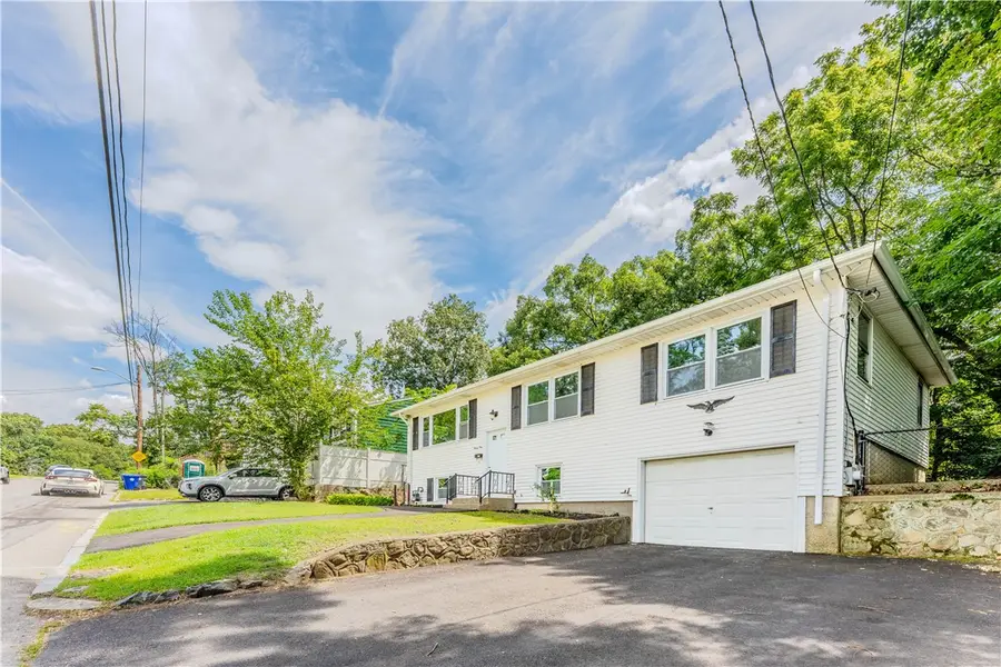 31 Ridgeway Avenue, Providence, RI 02909 - #2