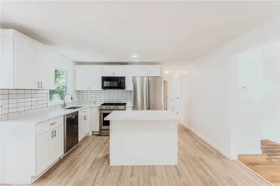 31 Ridgeway Avenue, Providence, RI 02909 - #3