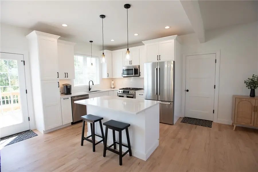 30 Bunker Hill Crossing, Portsmouth, RI 02871 - #3