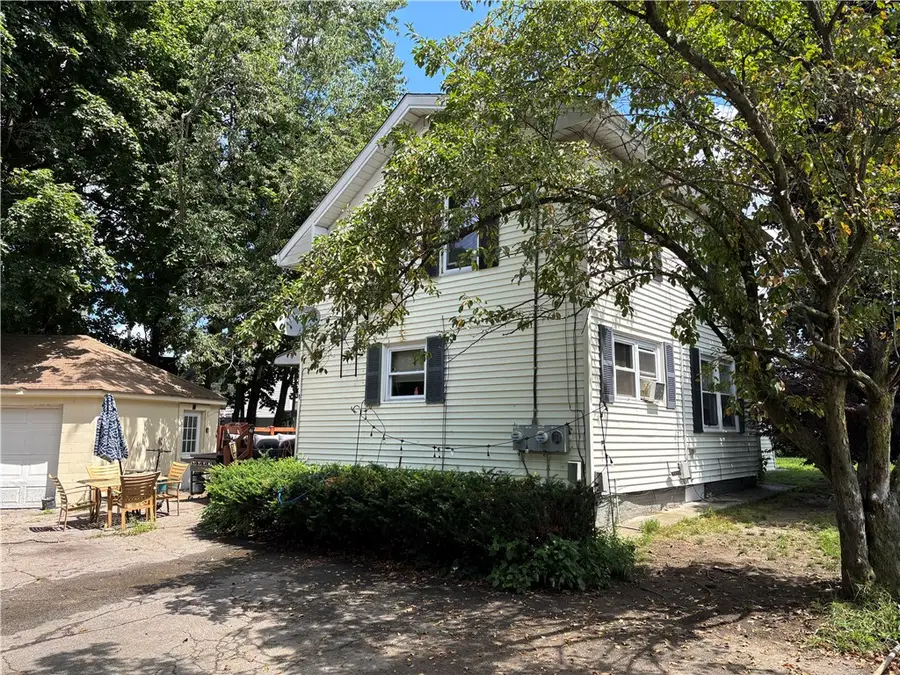 220 Dunnell Avenue, Pawtucket, RI 02860 - #2