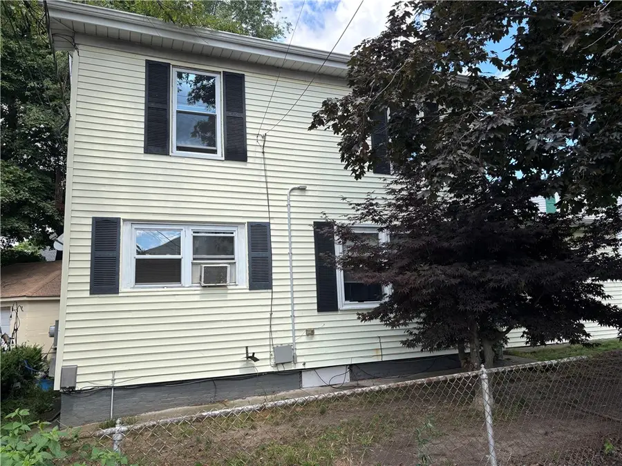 220 Dunnell Avenue, Pawtucket, RI 02860 - #3