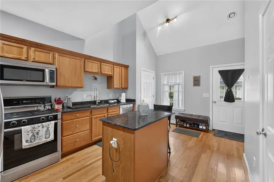 40 Old Louisquisset Pike #203, North Smithfield, RI 02896 - #3