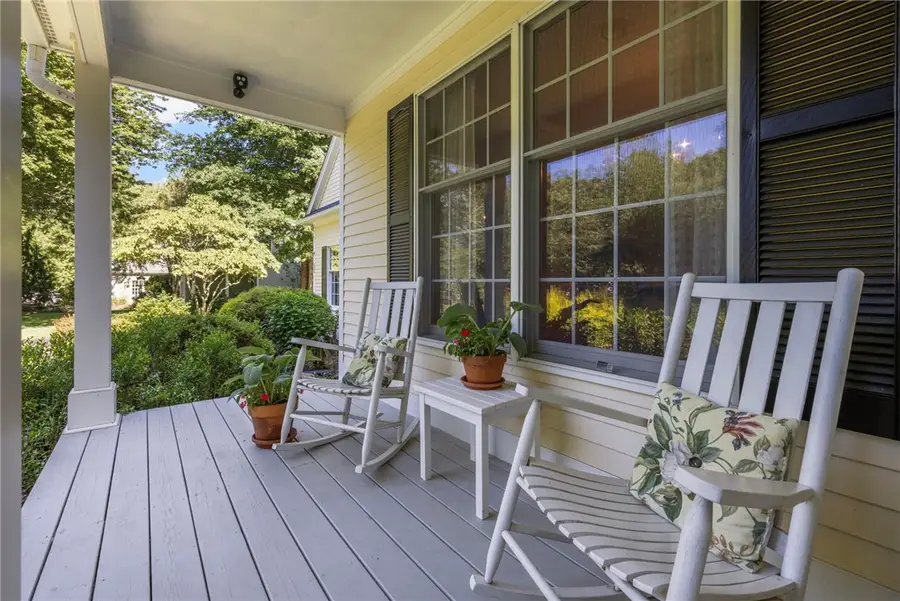 11 Prides Crossing Lane, Saunderstown, RI 02874 - #3