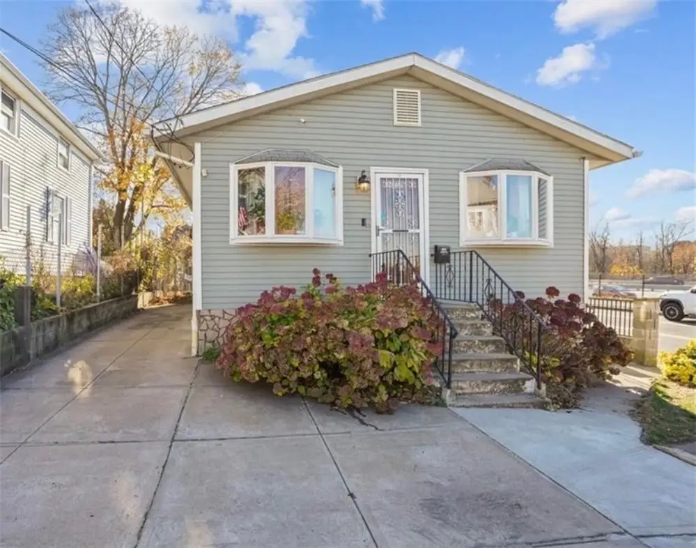 216 Wendell Street, Providence, RI 02909 - #1