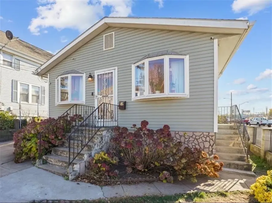 216 Wendell Street, Providence, RI 02909 - #2