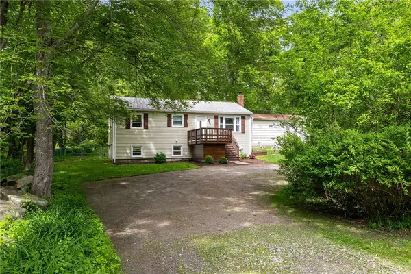 210 Keach Pond Drive, Glocester, RI 02814