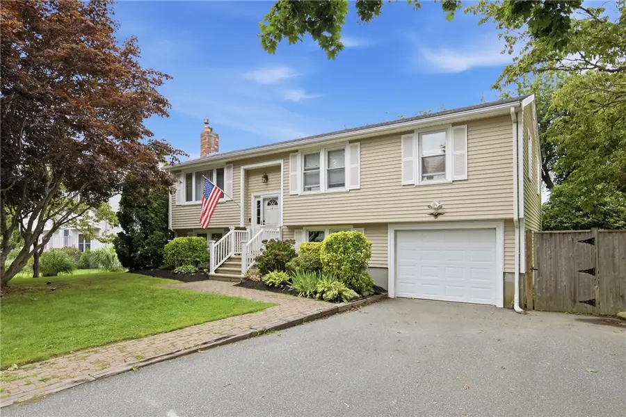 30 Lock Lane, Portsmouth, RI 02871 - #2