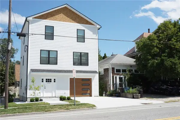 1232 Narragansett Boulevard, Cranston, RI 02905