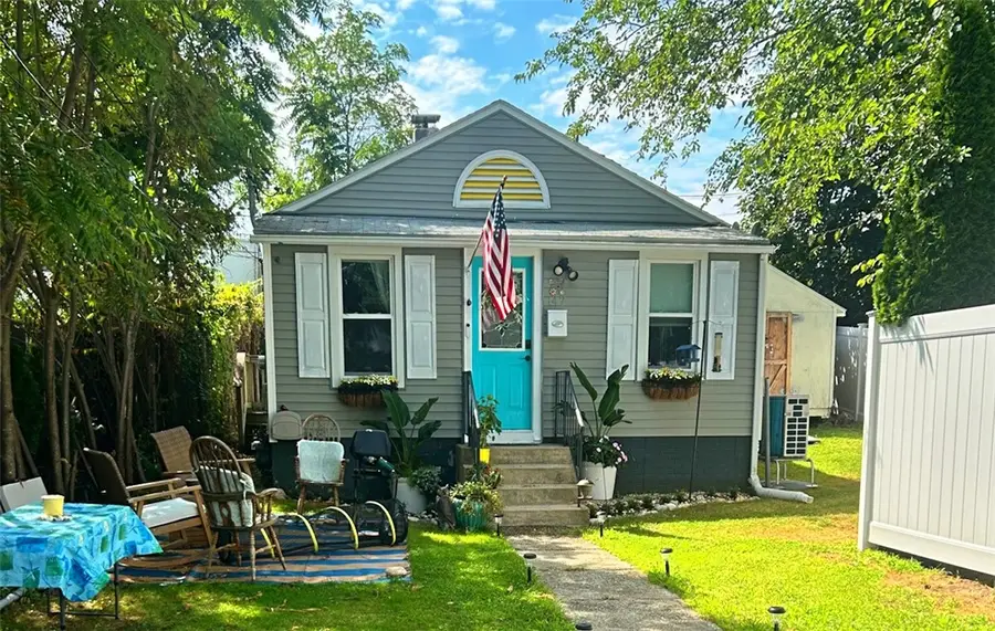 147 Aborn Avenue, Warwick, RI 02888 - #2