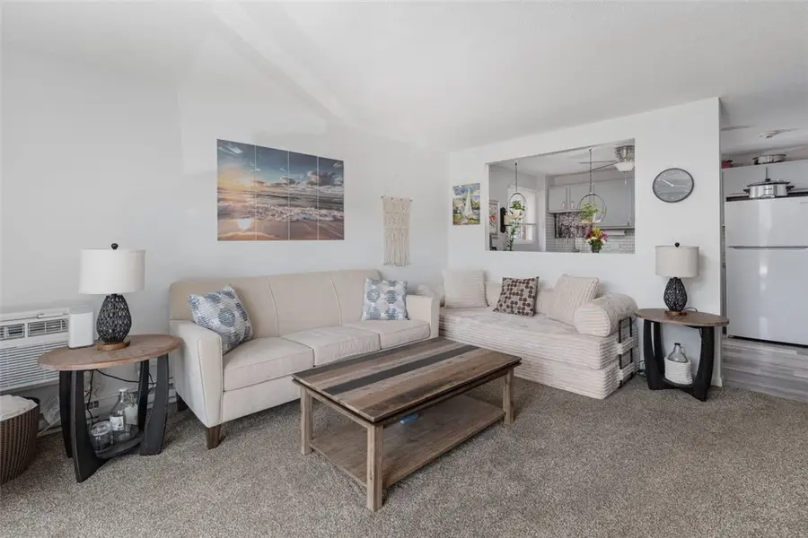 110 Pilgrim Parkway #6, Warwick, RI 02888 - #3