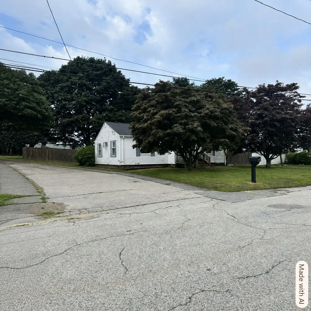 760 Strawberry Field Road, Warwick, RI 02886 - #1